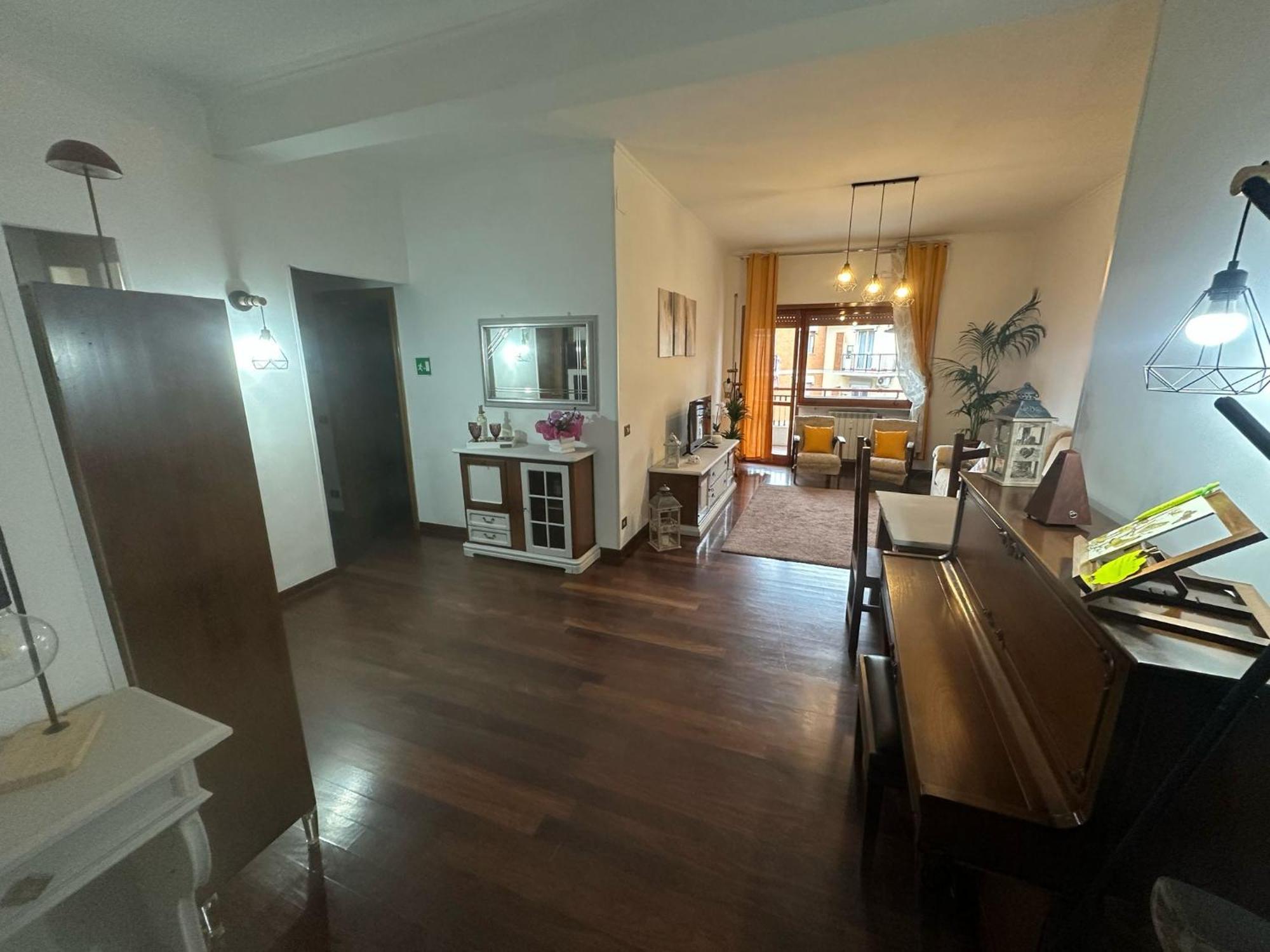 La Casa Di Fred Rom